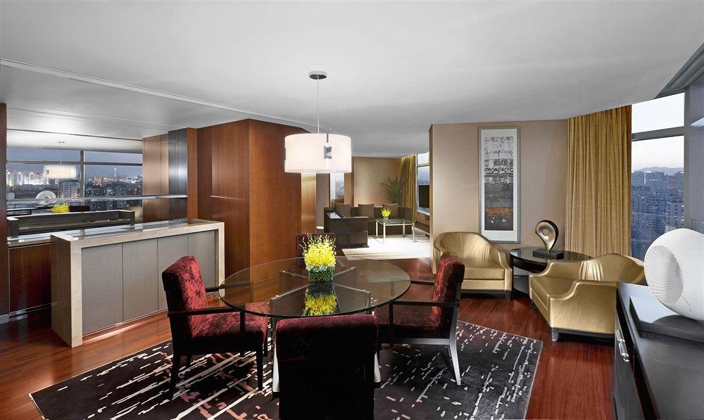 Sheraton Grand Beijing Dongcheng Hotel Exterior foto