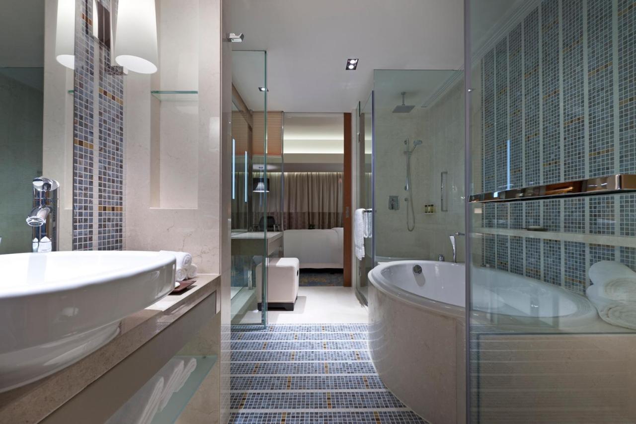 Sheraton Grand Beijing Dongcheng Hotel Exterior foto